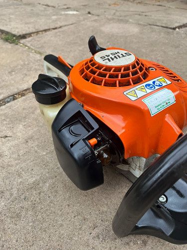 Stihl petrol hedge - hs,