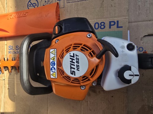 Stihl hedge trimmer hs82t - hedge,